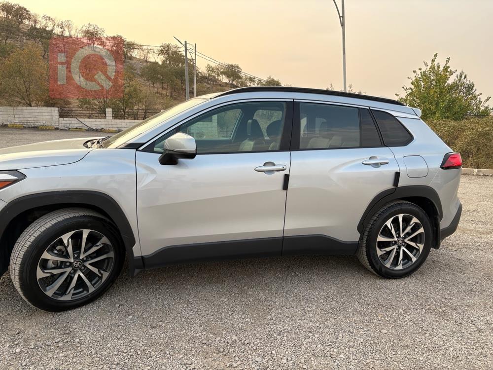 تويوتا كورولا كروس